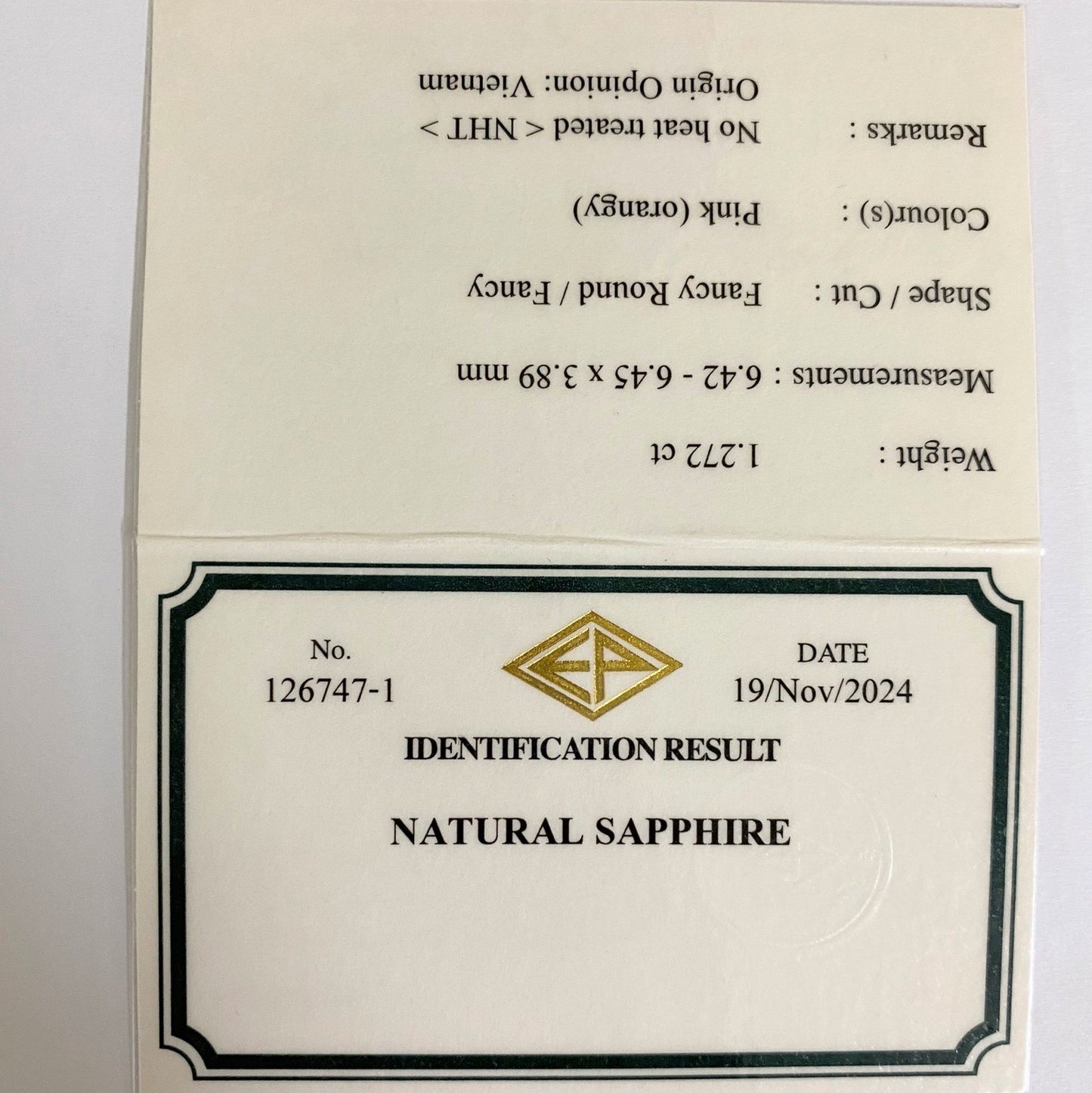 Un-Heat Padparadscha Sapphire 1.272ct / Vietnam