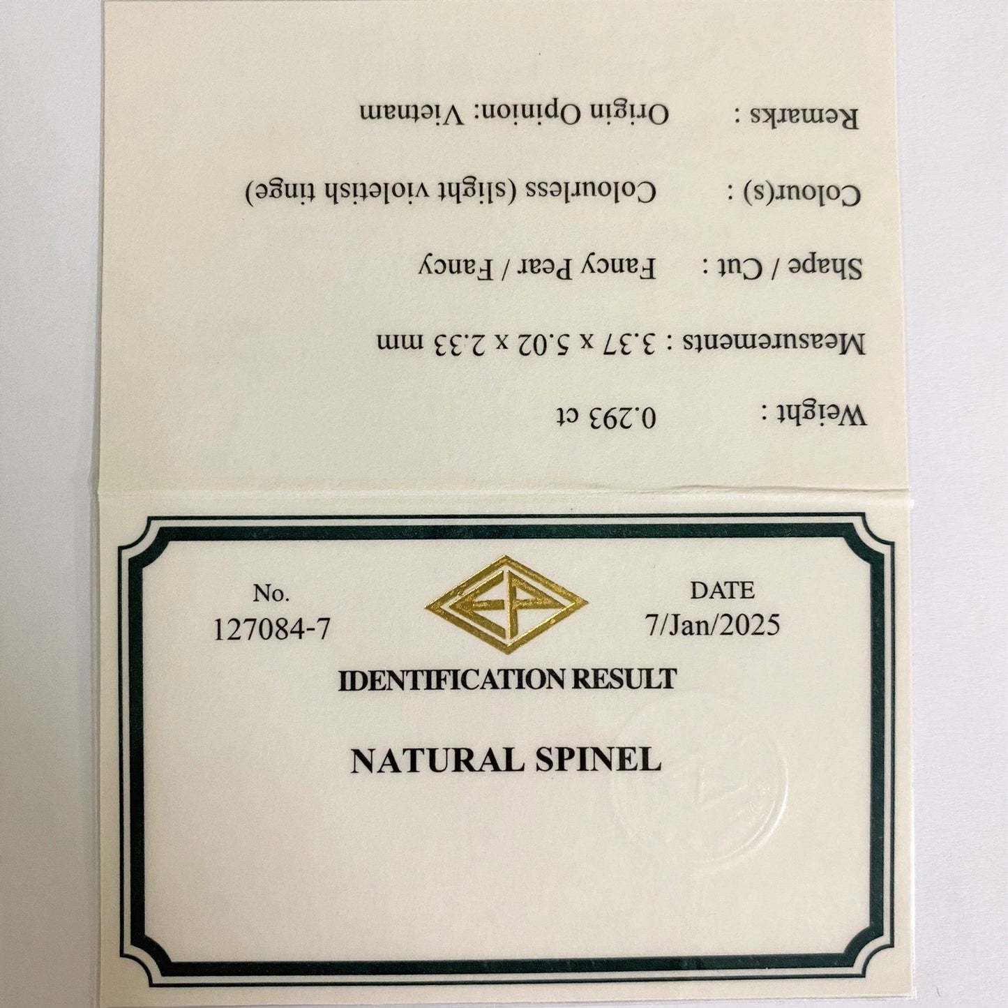 Near Colorless Spinel 0.293ct / Vietnam