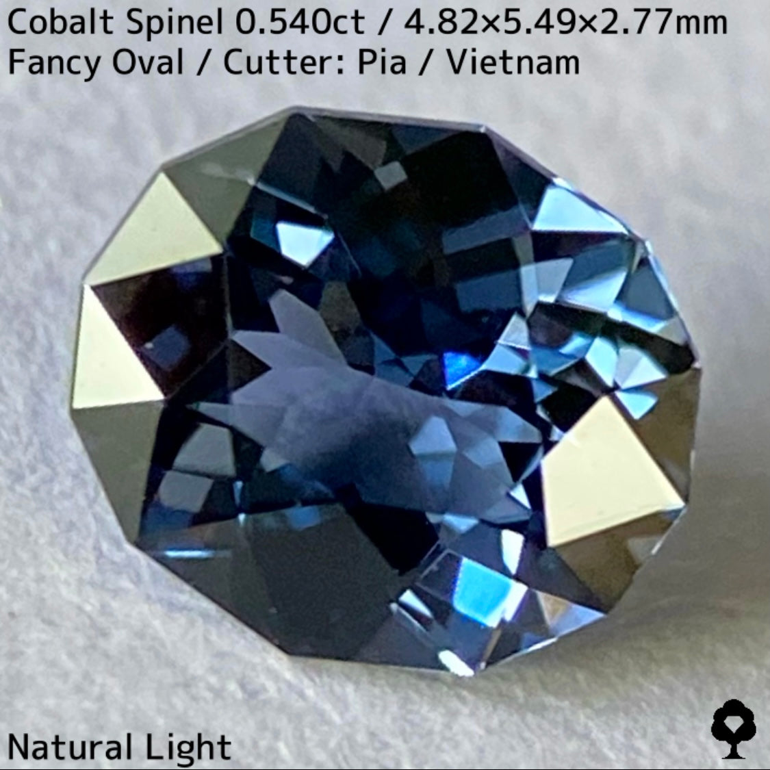 Cobalt Spinel 0.540ct / Vietnam