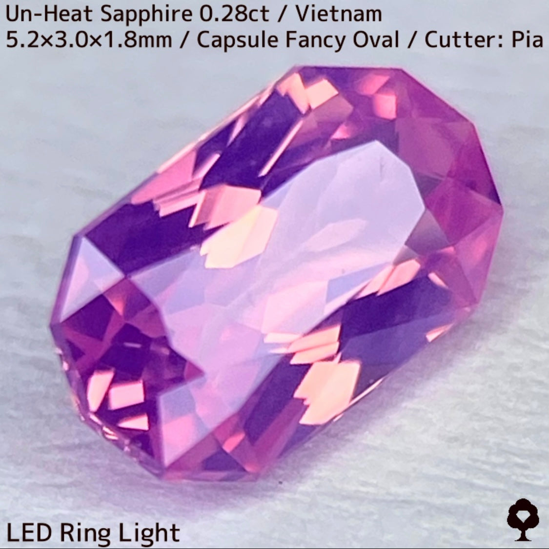 0.286ct unheated Vietnamese sapphire ★ From the silky pink that is synonymous with Vietnamese sapphires to a neon gold sparkle