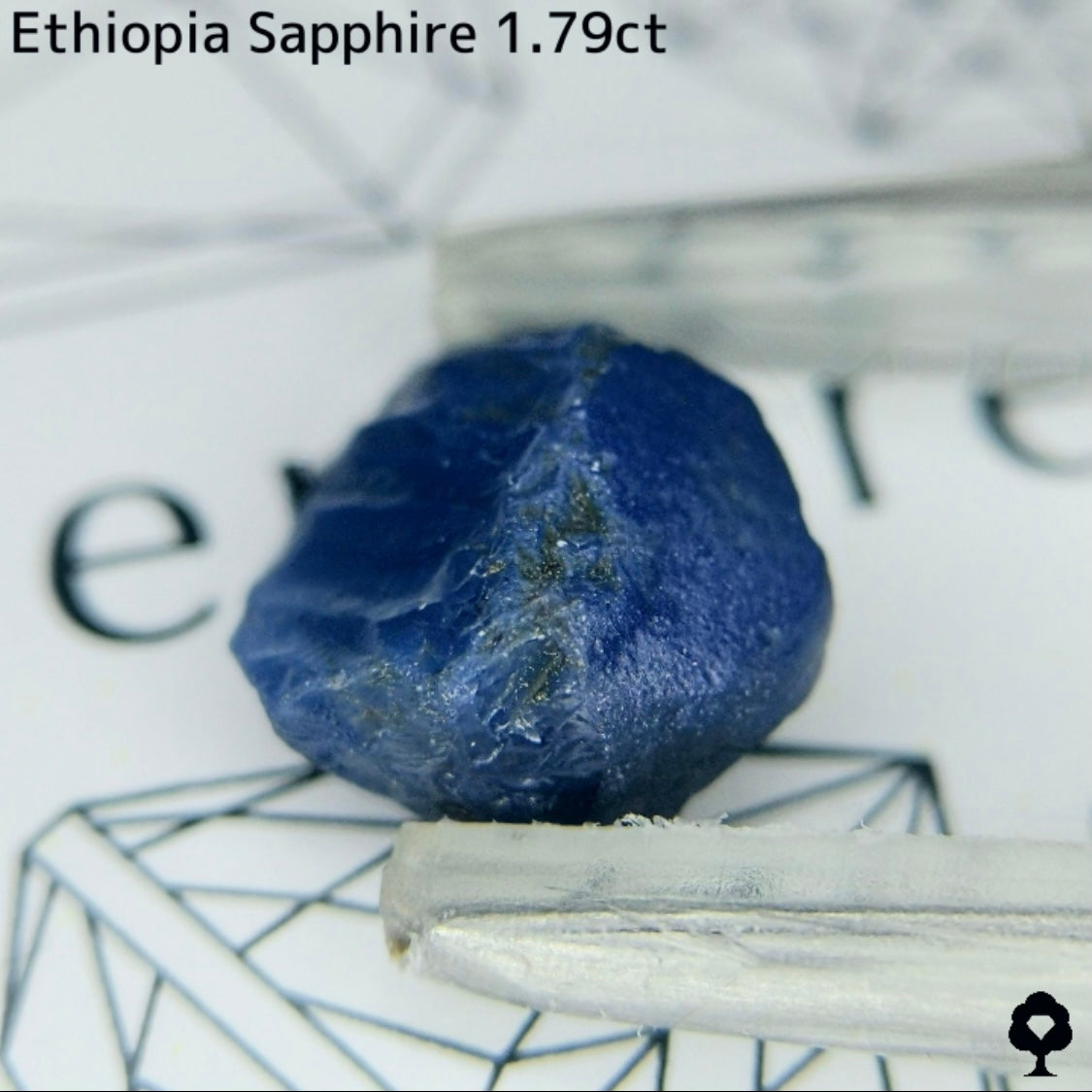Ethiopian royal blue sapphire 0.870ct★A vivid royal blue emerges from a simple cut★Includes 1.79ct of rough stone