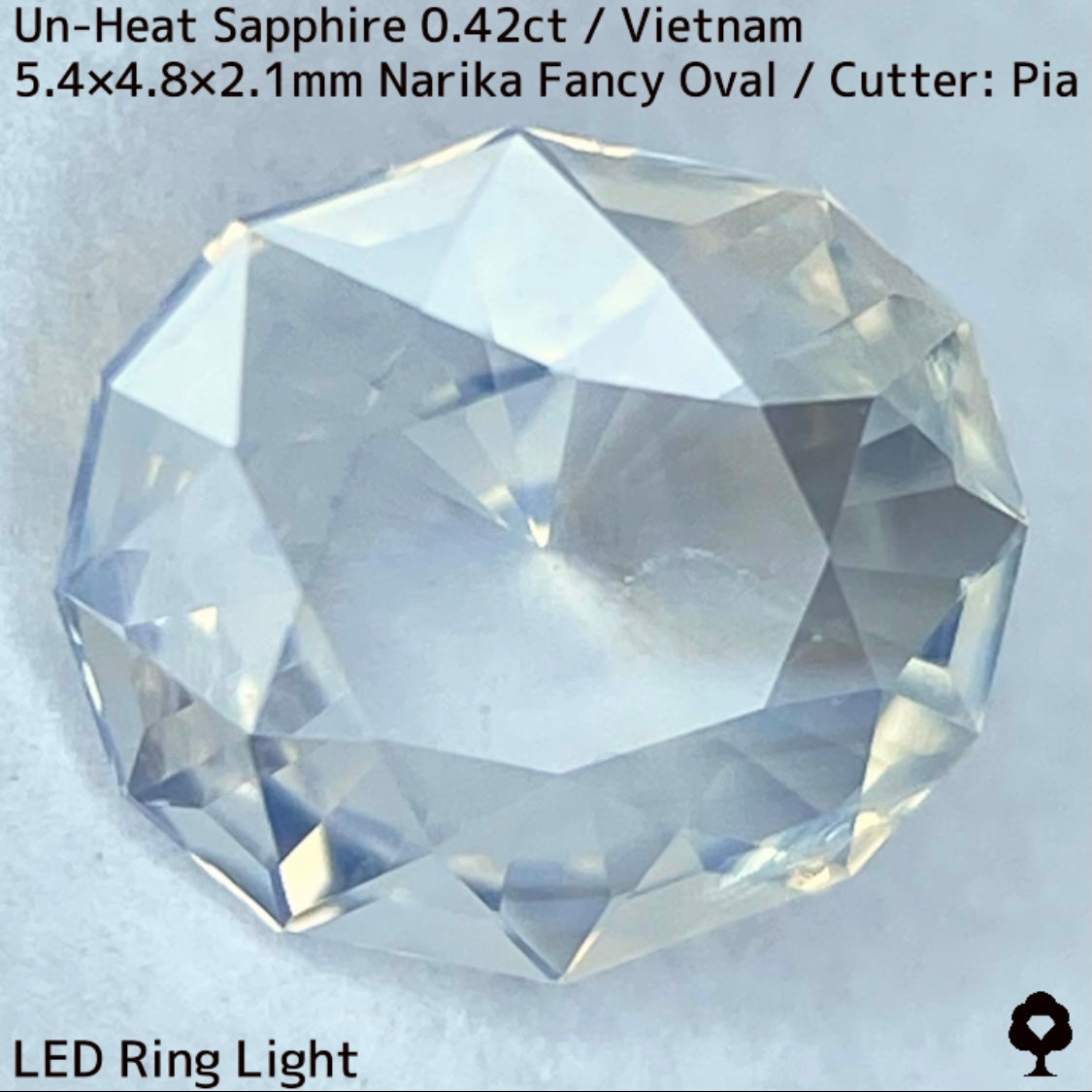 0.426ct unheated Vietnamese sapphire ★ A fantastic silky white with beautiful lemon gold sparkles