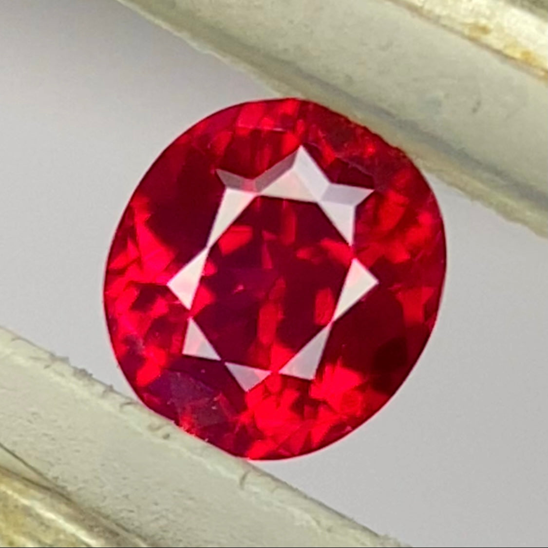 Un-Heat Ruby 0.19ct / Vietnam