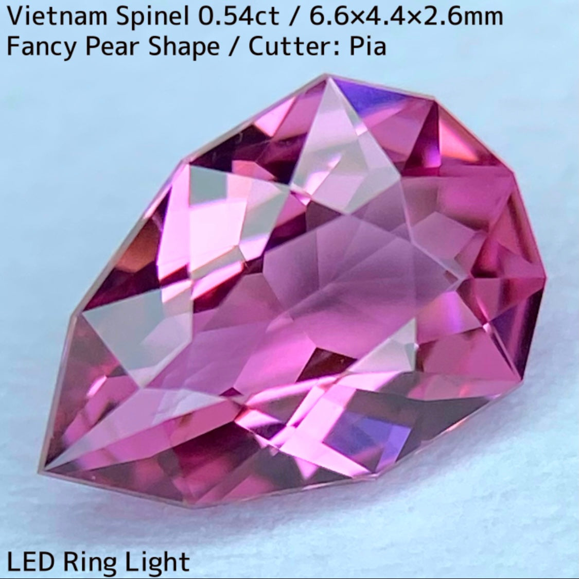 Spinel 0.54ct / Vietnam