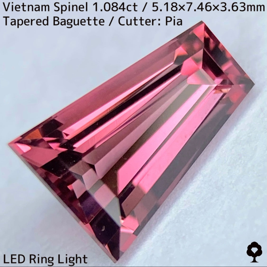 Spinel 1.084ct / Vietnam / Tapered Bafuette