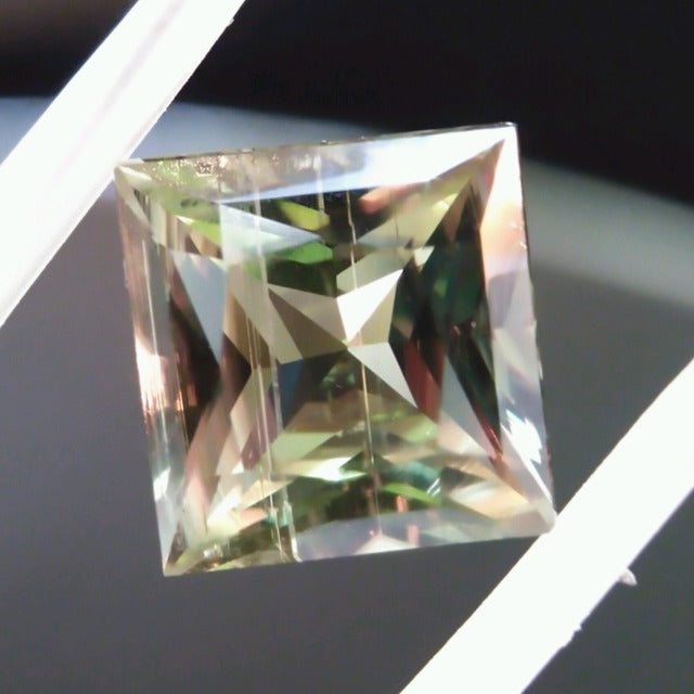 ダイアスポア 5.190ct.