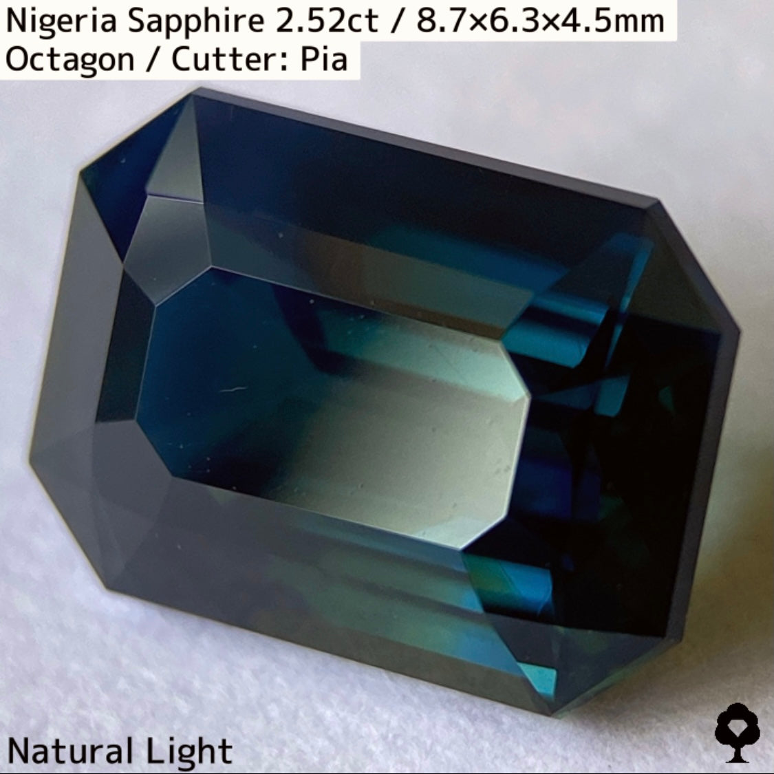 Deep Silky Blue Sapphire 2.522ct / Nigeria