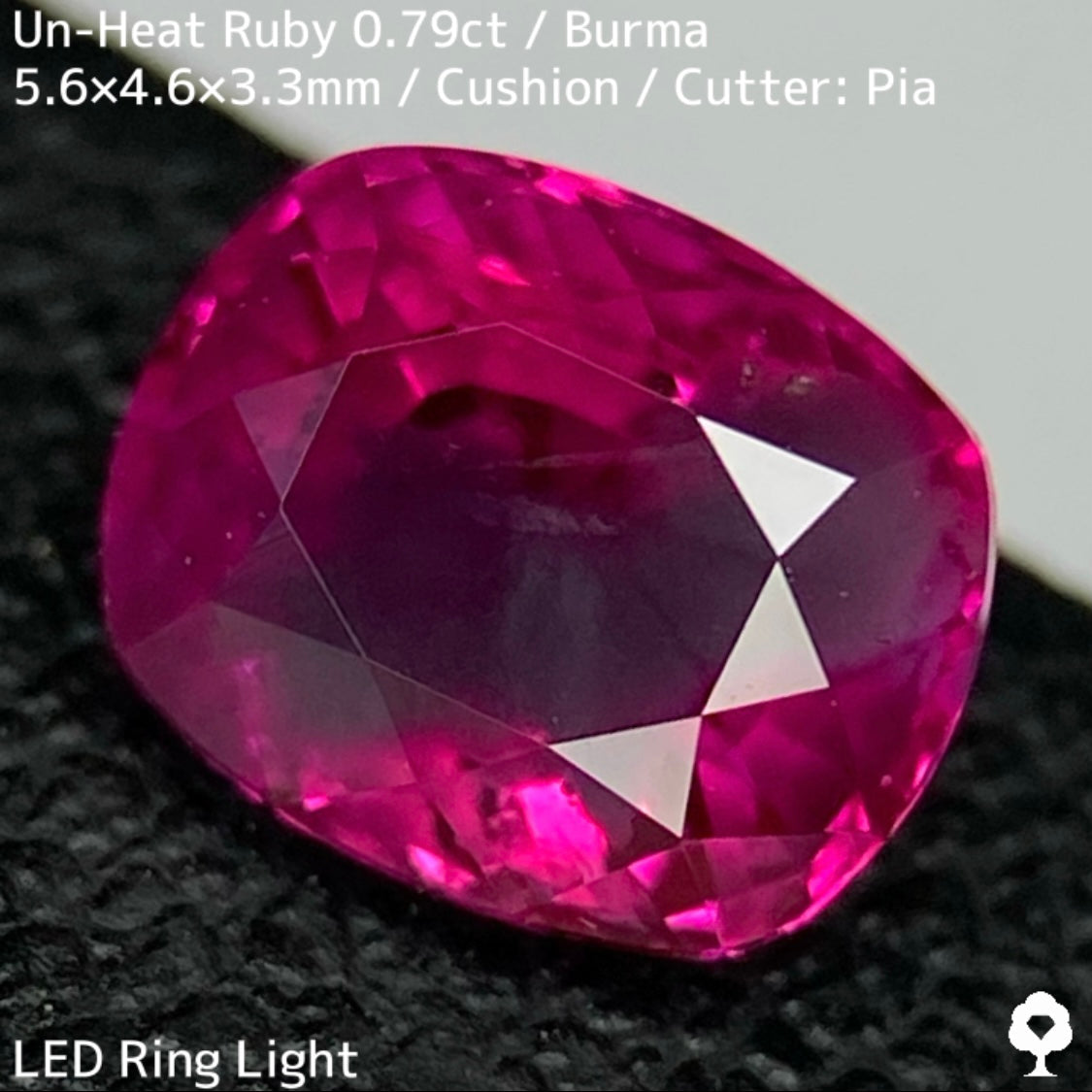 Burmese unheated ruby 0.79ct ★ Batman ruby with a beautiful crystal covered by a bat