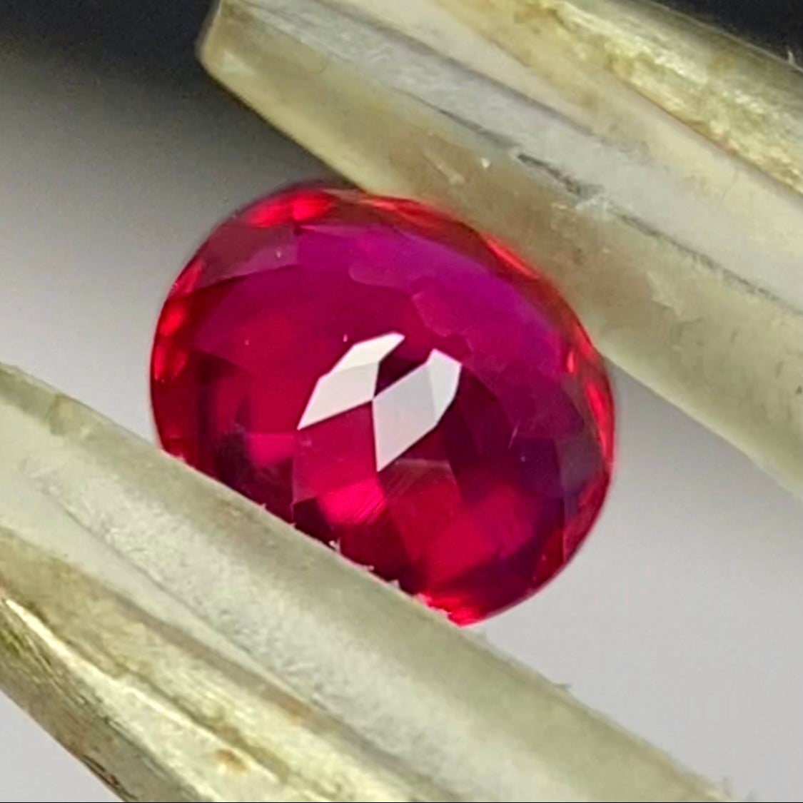 Unheated ruby from Vietnam 0.17ct