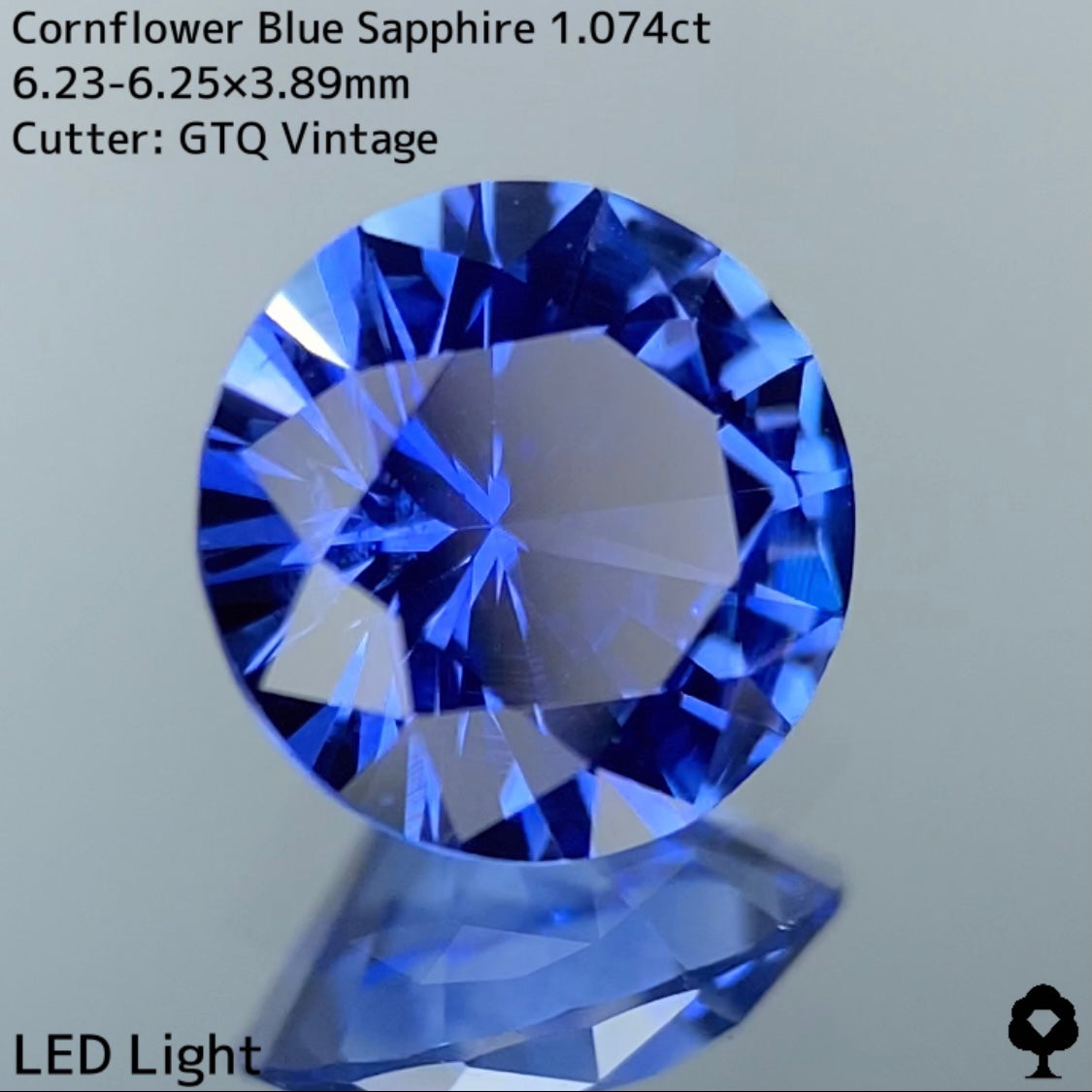 Cornflower blue sapphire 1.074ct