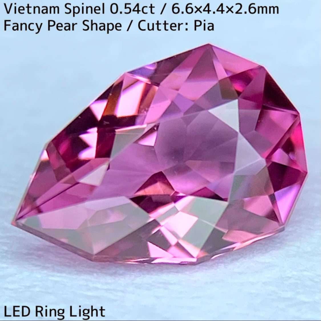 Spinel 0.54ct / Vietnam