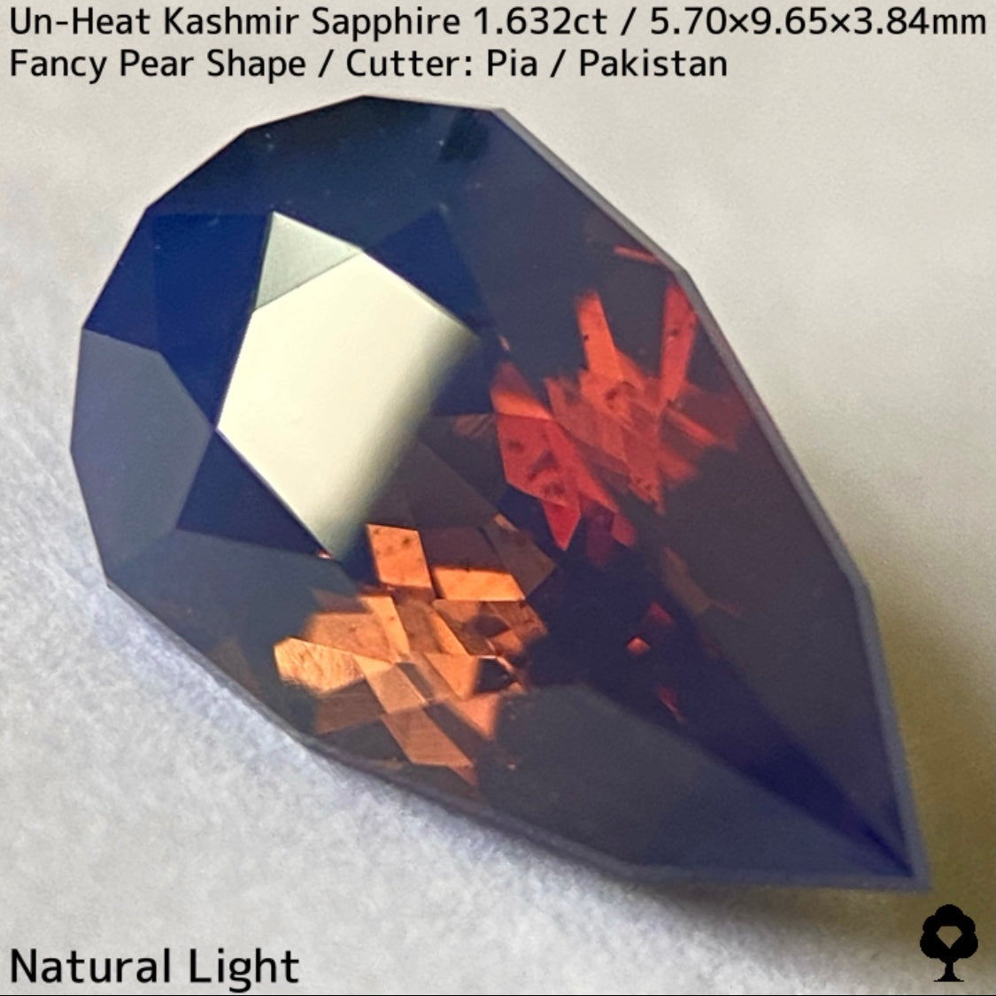 1.632ct unheated Kashmir sapphire from Pakistan ★ A beautiful gem with orange sparkle and blue bleed into fuchsia purple