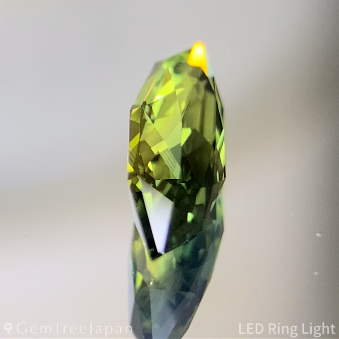 Parti-Color Sapphire 1.206ct / Nigeria