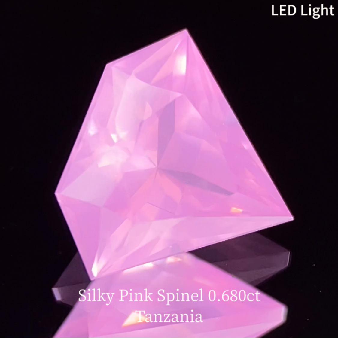 Silky Pink Spinel 0.680ct / Tanzania