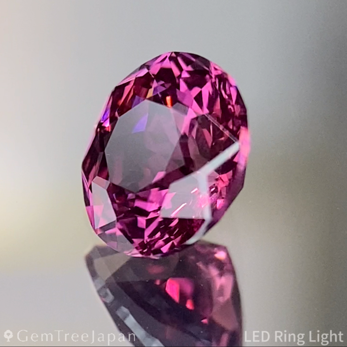 Malaya Garnet (Pyralspite) 1.200ct / Tanzania