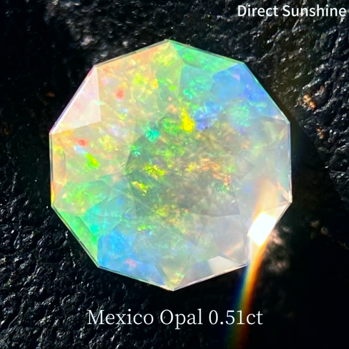 Mexico Opal 0.51ct / Narika Cut