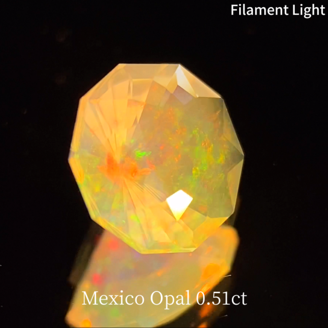 Mexico Opal 0.51ct / Narika Cut