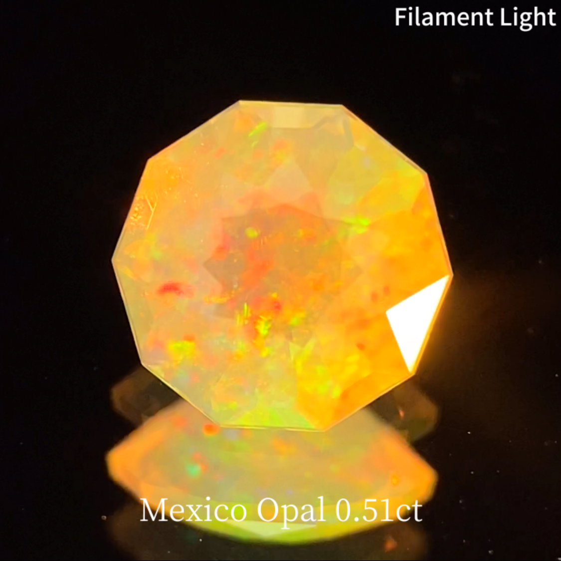 Mexico Opal 0.51ct / Narika Cut