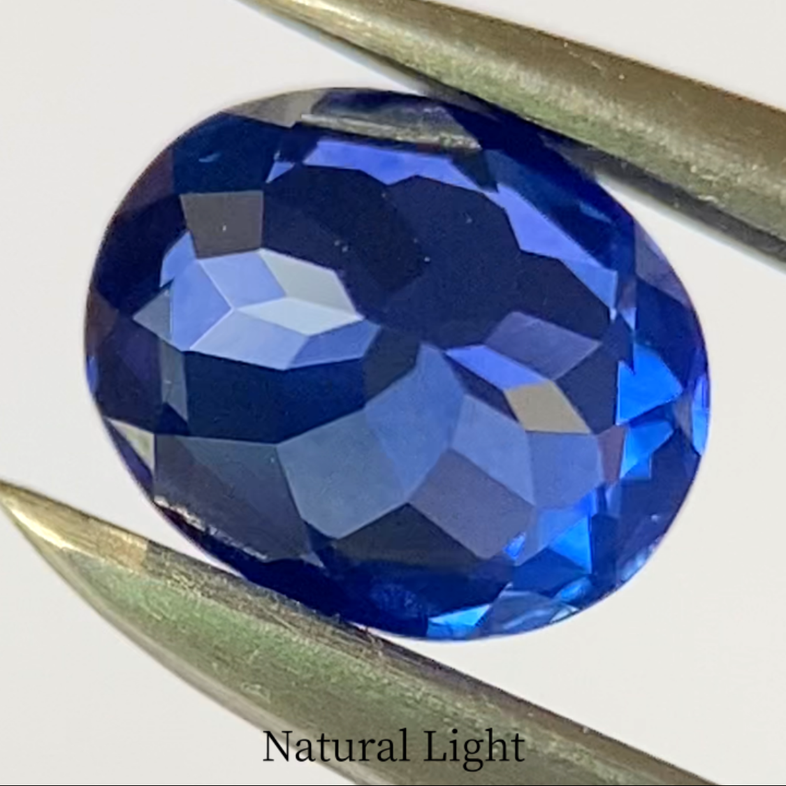 Cornflower Blue Sapphire 0.530ct / Burma