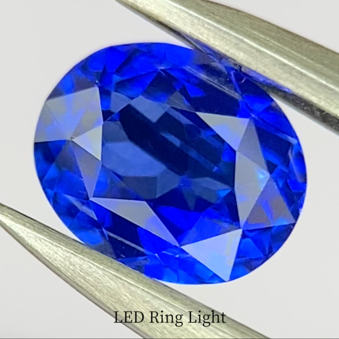 Cornflower Blue Sapphire 0.530ct / Burma