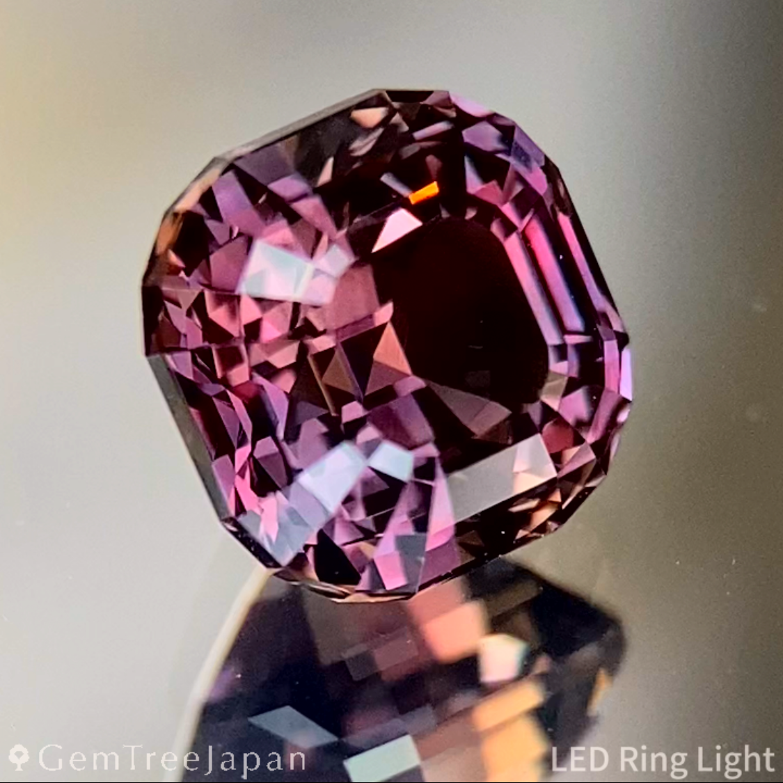 Un-Heat Color Change Sapphire 1.47ct / Tanzania