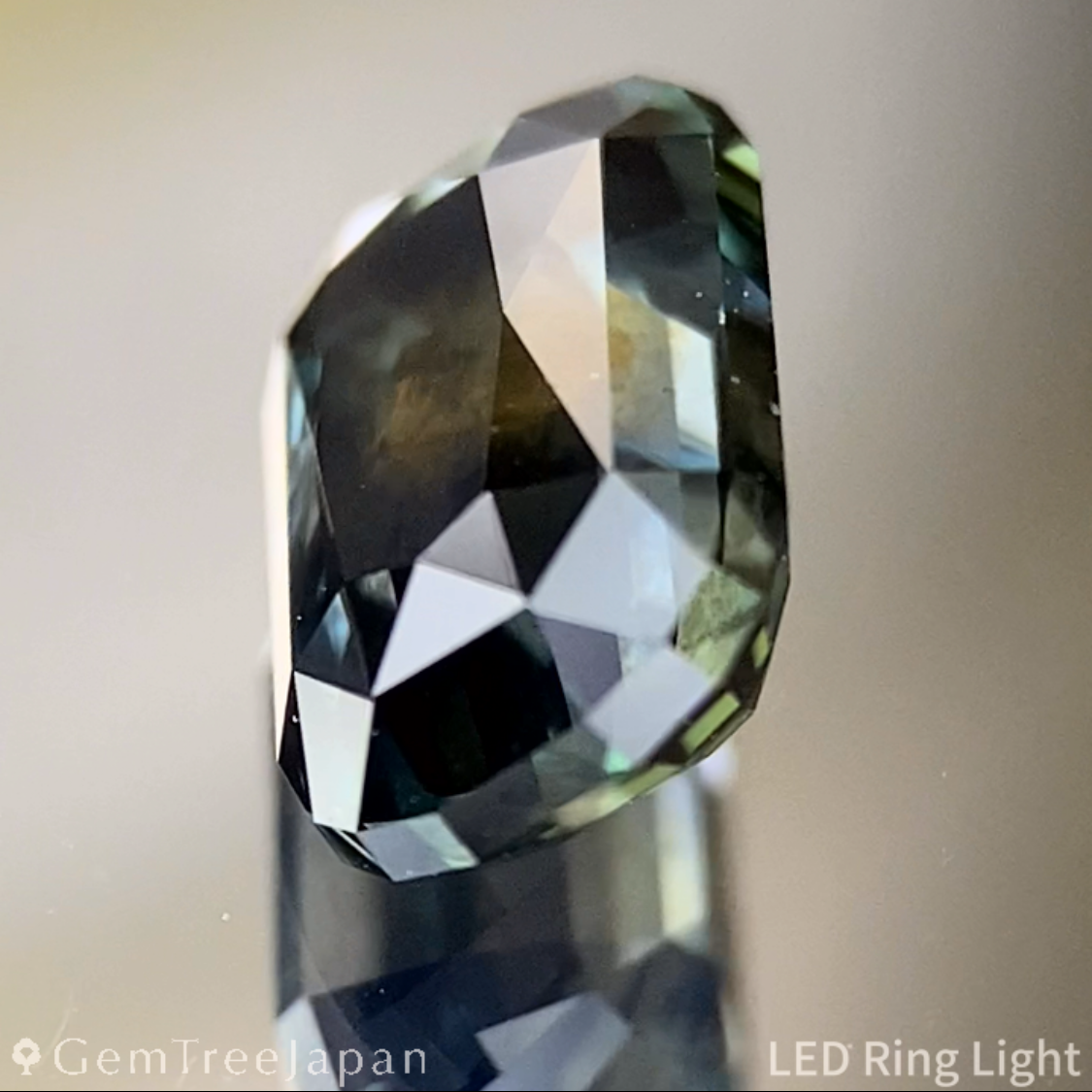 Un-Heat Color Change Sapphire 1.57ct / Tanzania