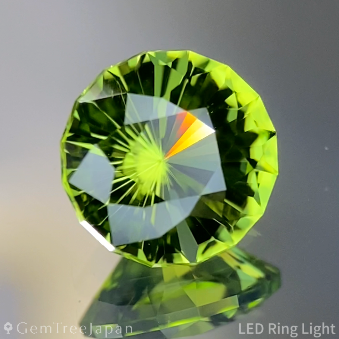 Peridot 1.34ct / Vietnam