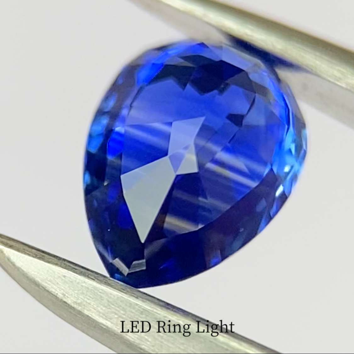 Cornflower Blue Sapphire 0.712ct / Burma
