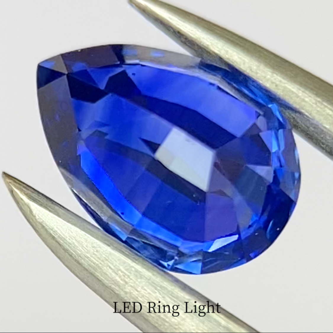 Cornflower Blue Sapphire 0.712ct / Burma