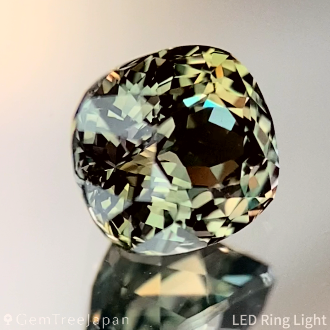 Un-Heat Color Change Sapphire 1.14ct / Tanzania
