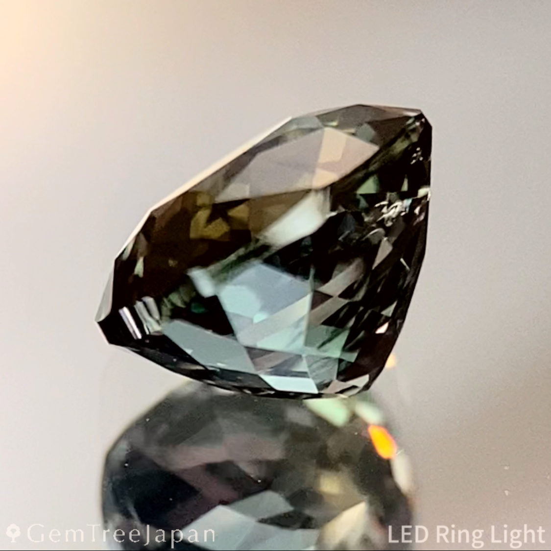 Un-Heat Color Change Sapphire 1.14ct / Tanzania