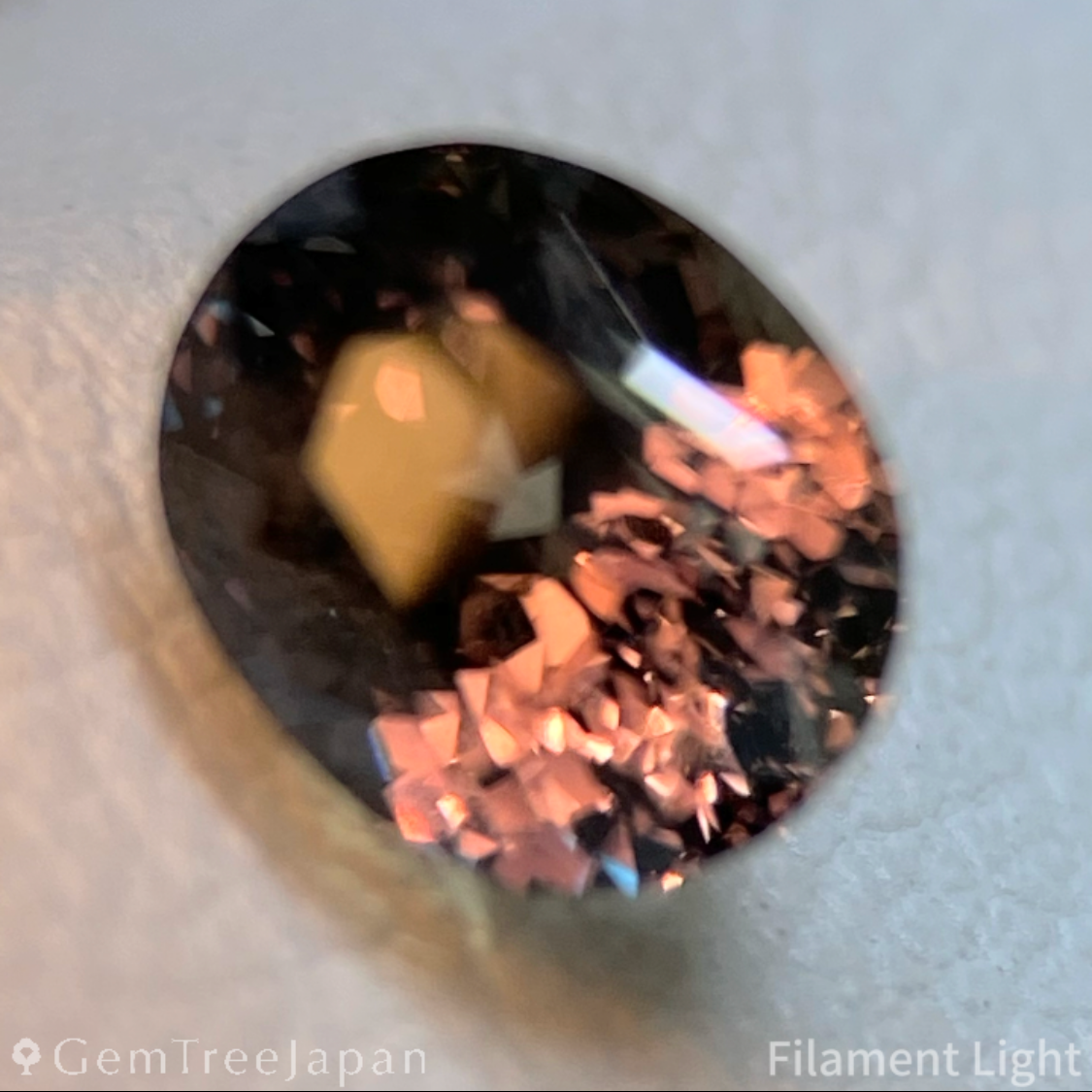 Un-Heat Color Change Sapphire 1.32ct / Tanzania