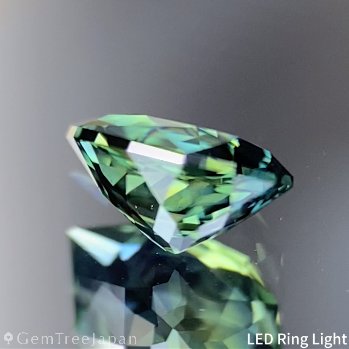 Bluish Green Sapphire 0.60ct / Nigeria