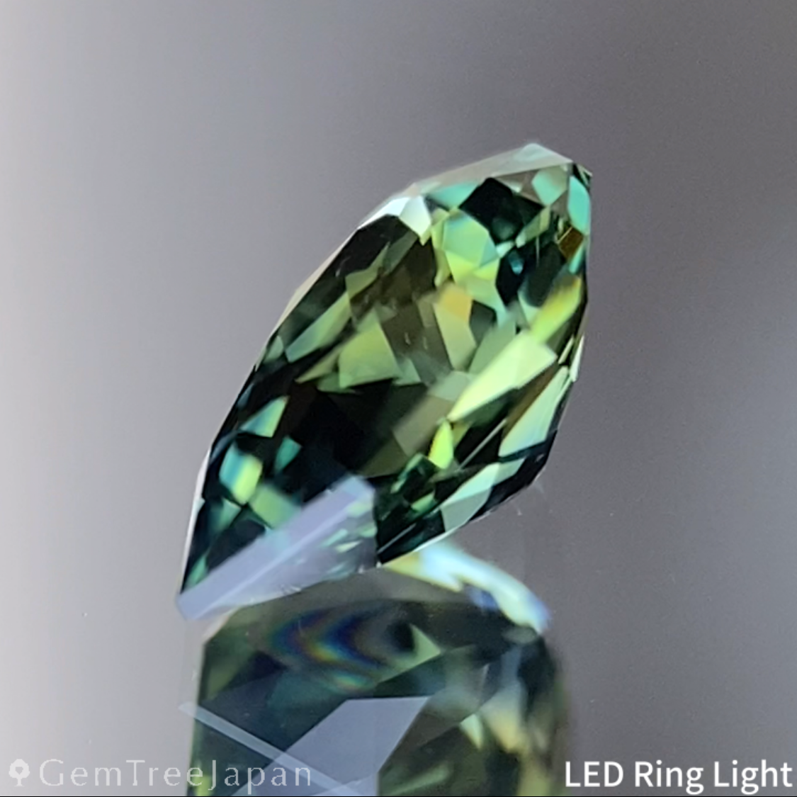 Bluish Green Sapphire 0.60ct / Nigeria