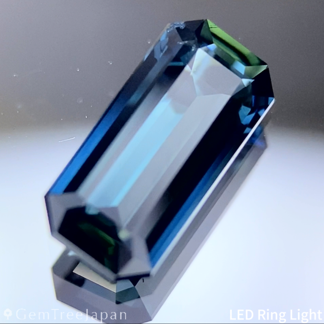 Deep Indigo Blue Sapphire 1.04ct / Nigeria