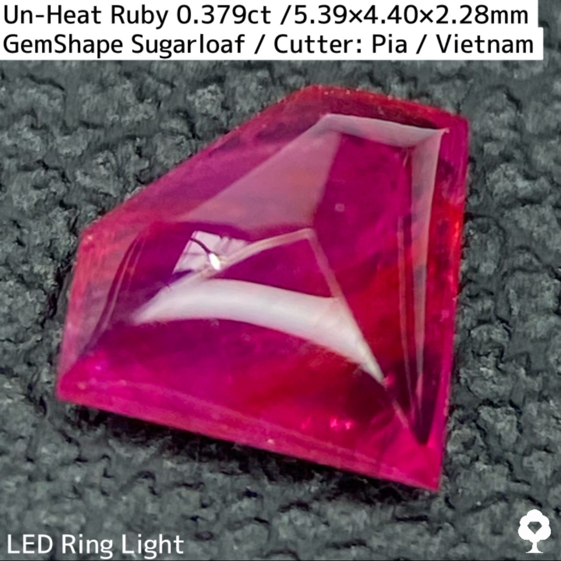 Ruby 0.379ct / Vietnam