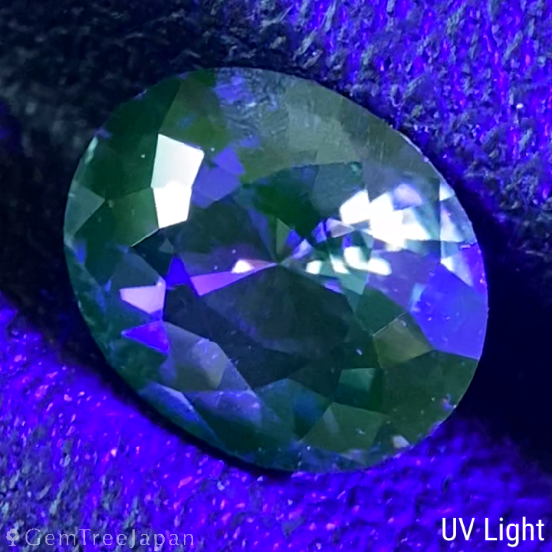 Bluish Grey Spinel 0.986ct / Iron Cobalt / Tanzania