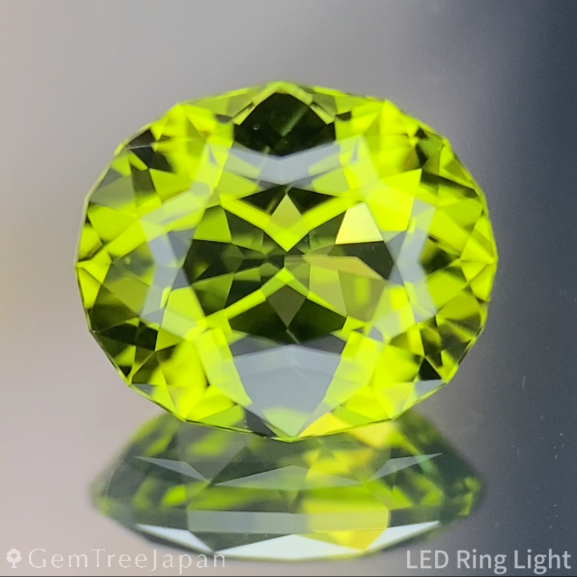 Peridot 1.50ct / Vietnam / Table Cube Cut