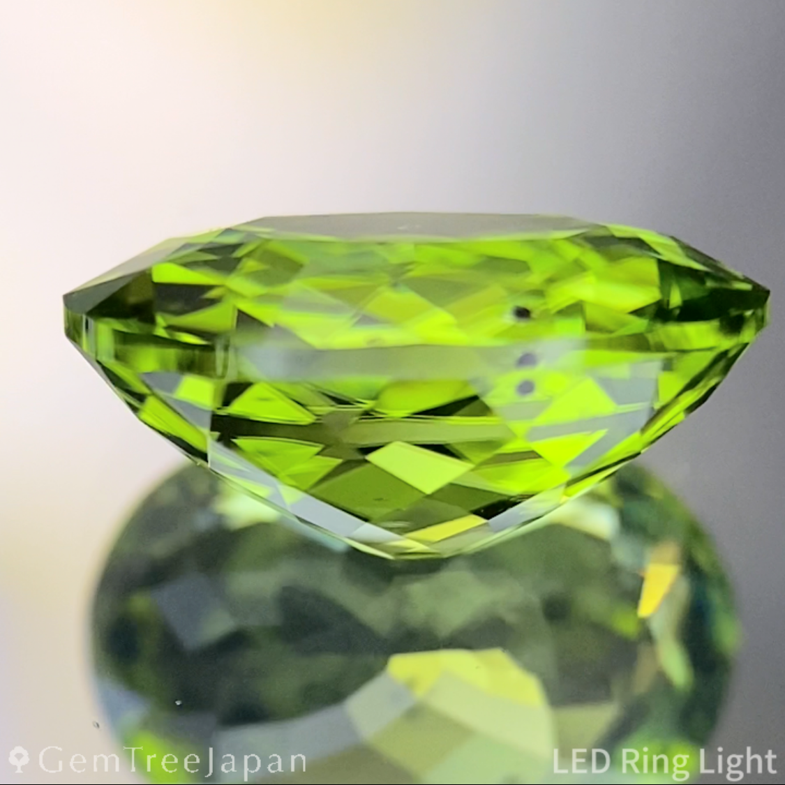 Peridot 3.174ct / Vietnam