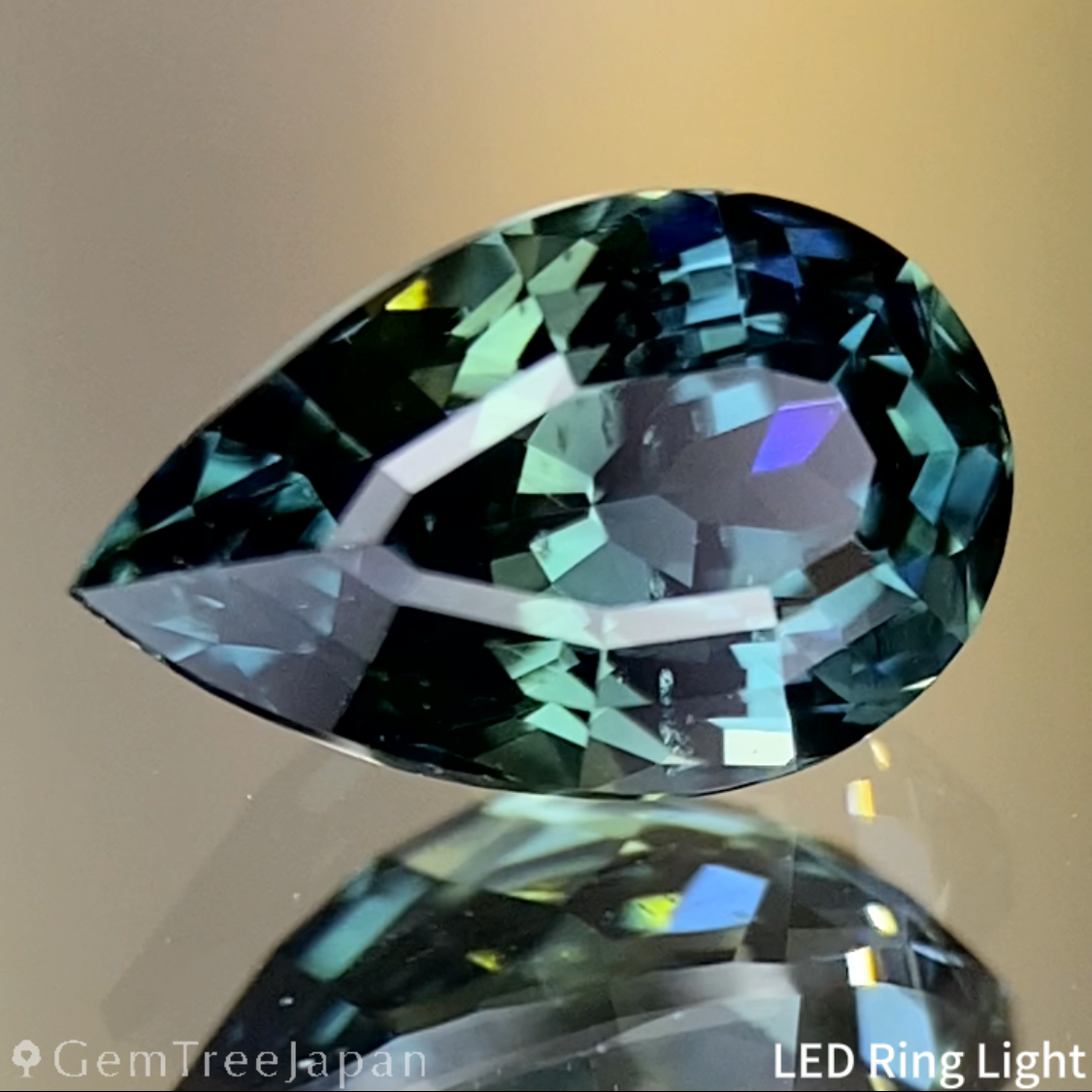 Parti-Color Sapphire 1.23ct / Nigeria
