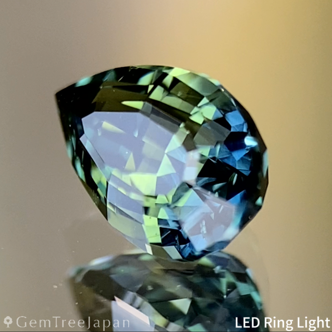 Parti-Color Sapphire 1.23ct / Nigeria