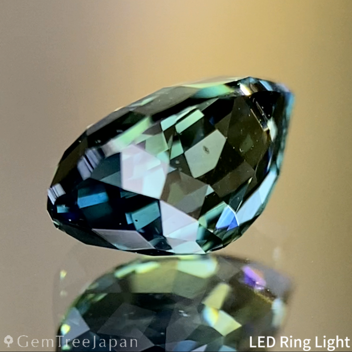 Parti-Color Sapphire 1.23ct / Nigeria