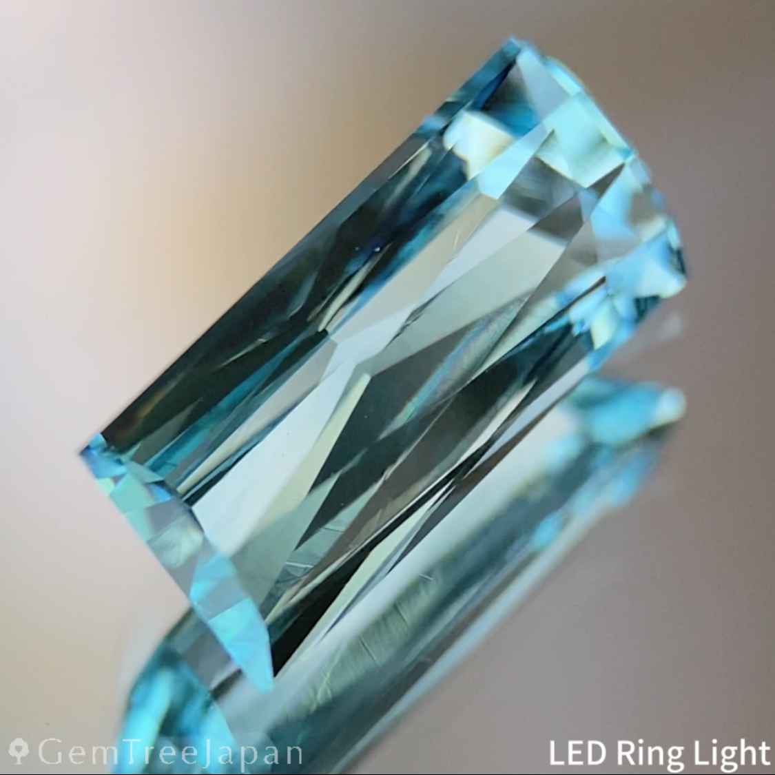 Aquamarine 1.657ct / Nigeria
