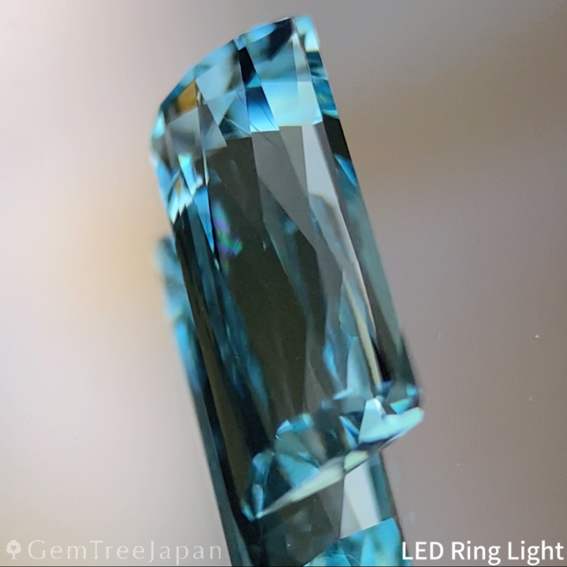 Aquamarine 1.657ct / Nigeria