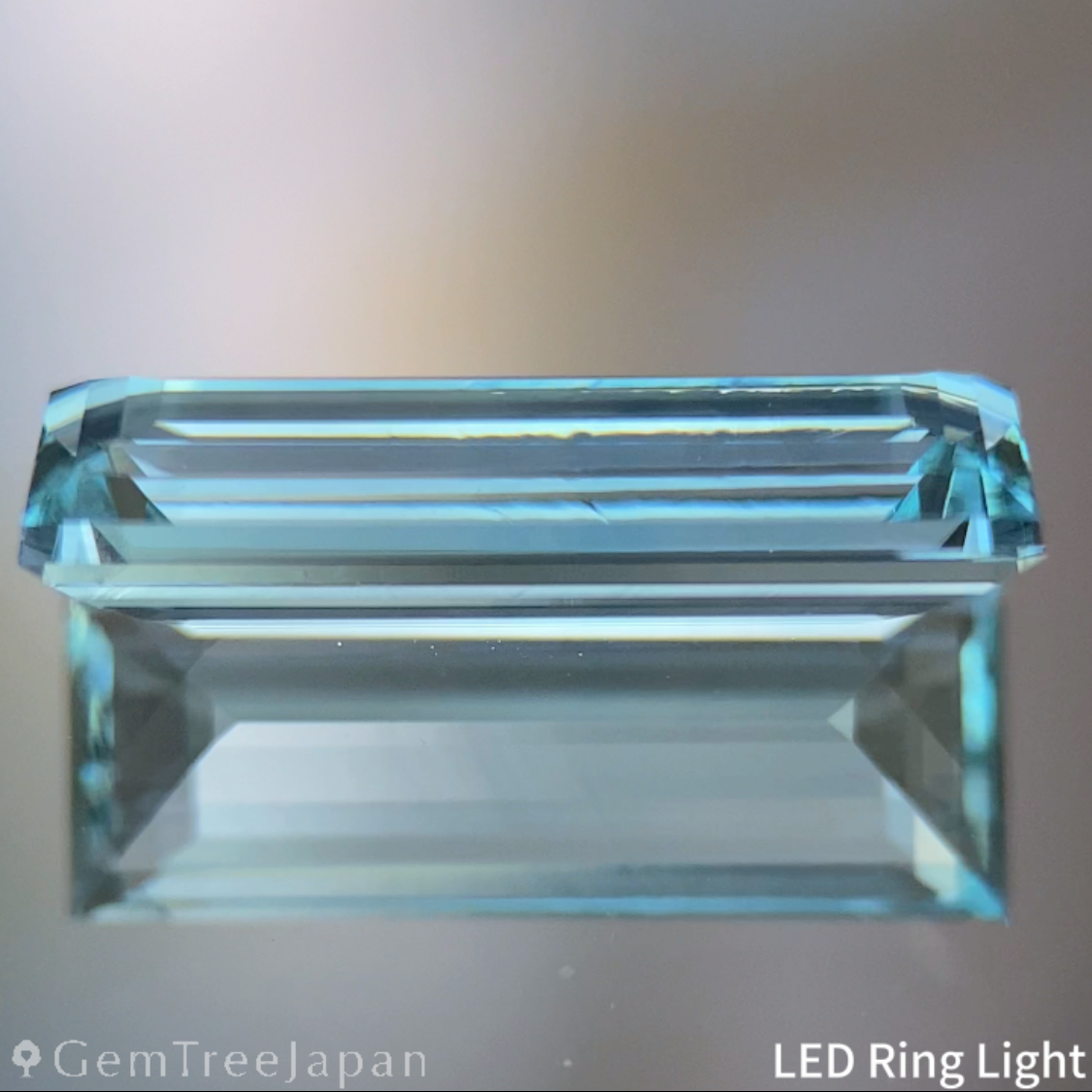 Aquamarine 1.996ct / Nigeria