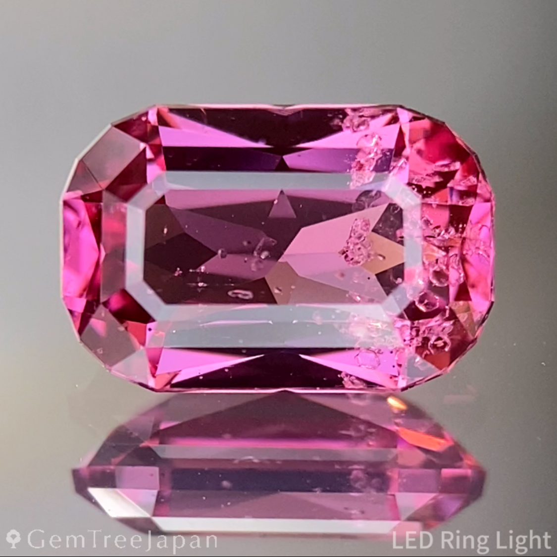 Orangy Pink Spinel 1.387ct / Tanzania
