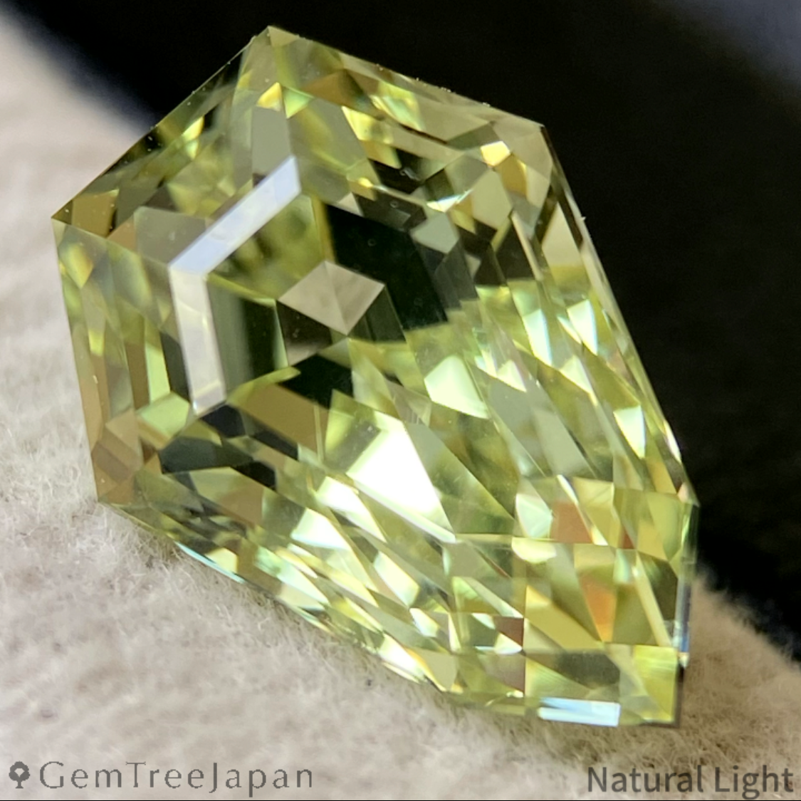 Chrysoberyl 4.405ct / Nigeria