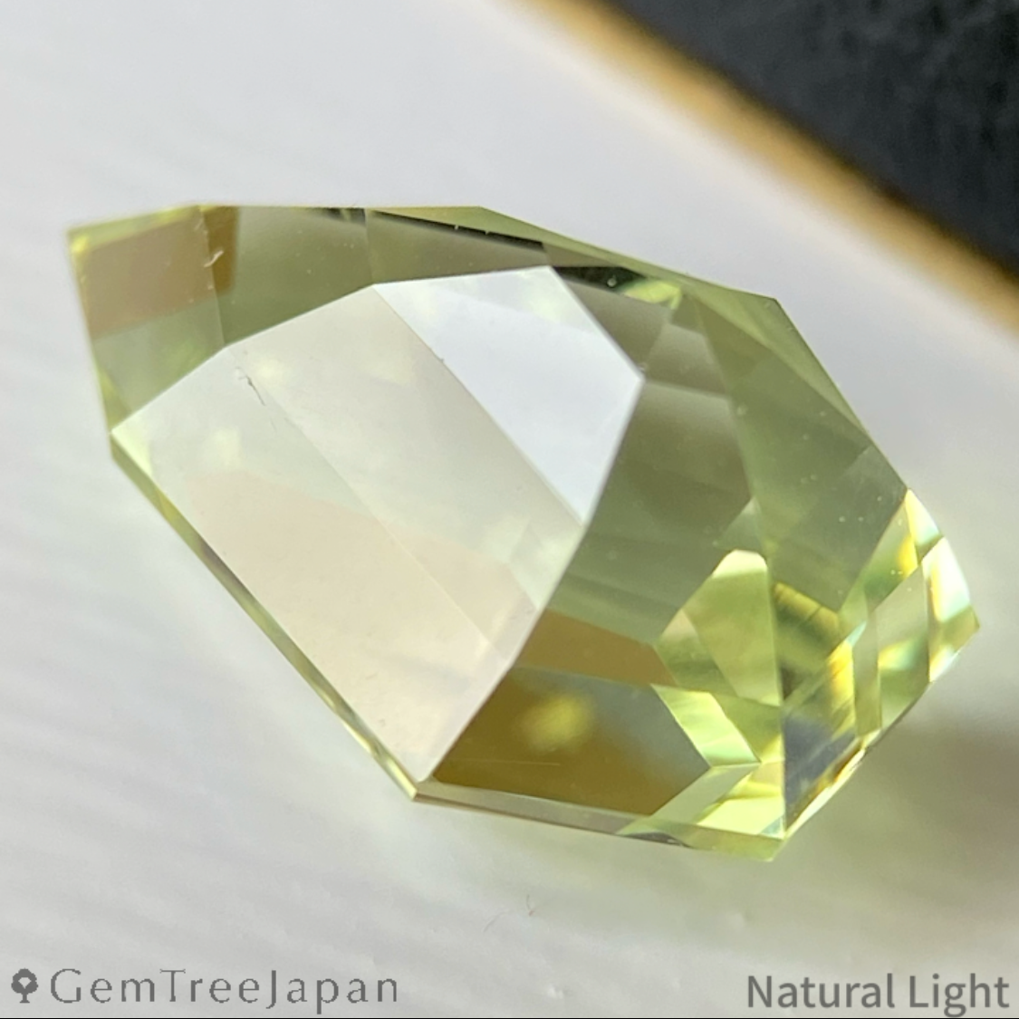 Chrysoberyl 4.405ct / Nigeria