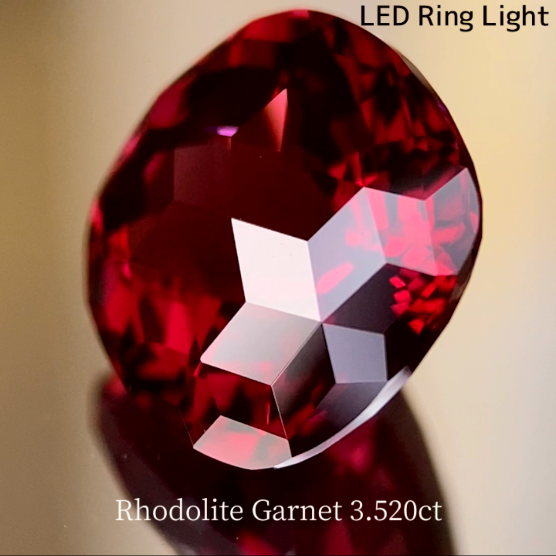 Rhodolite Garnet 3.520ct / Tanzania