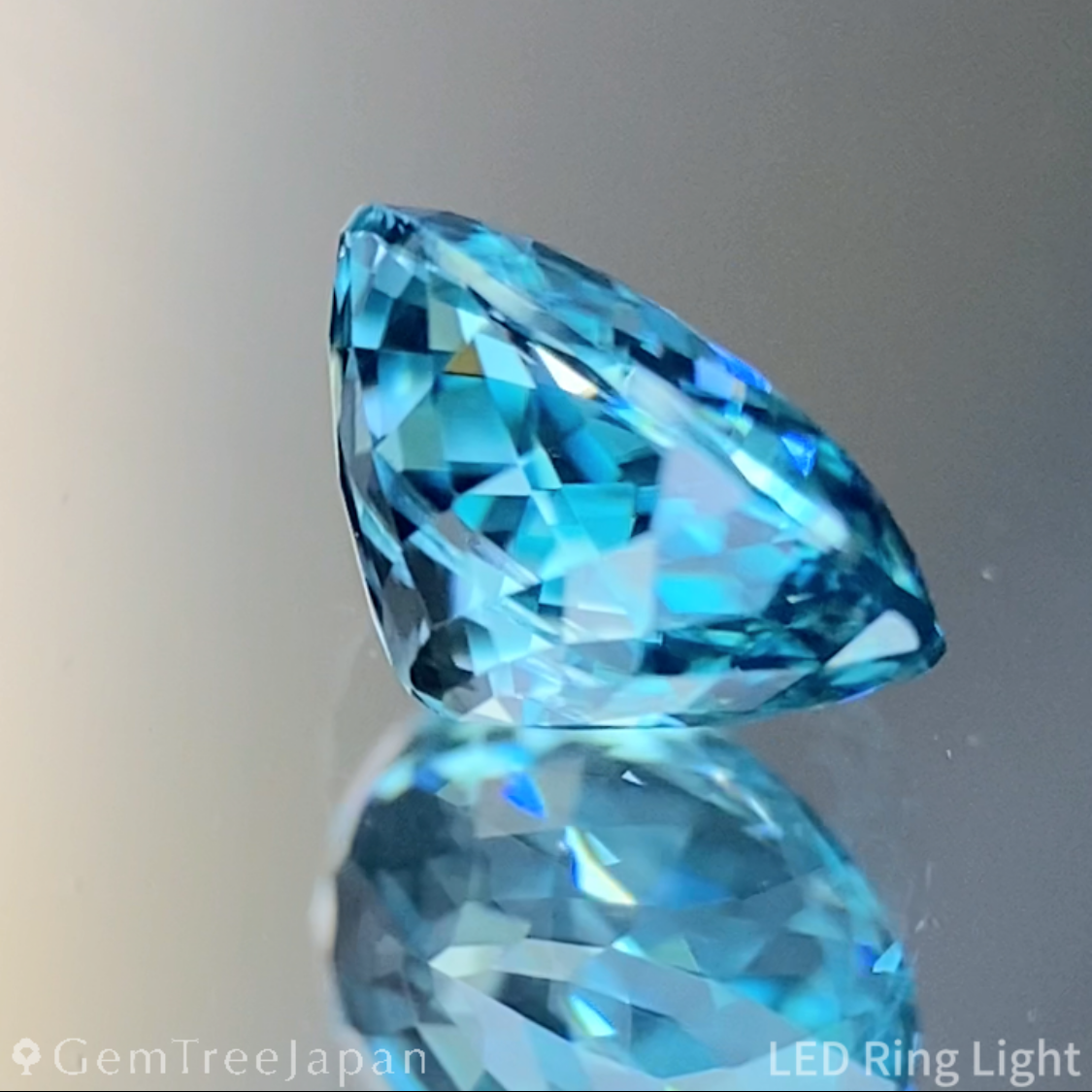 Blue Zircon 1.06ct / Cambodia / Super Gira Cut